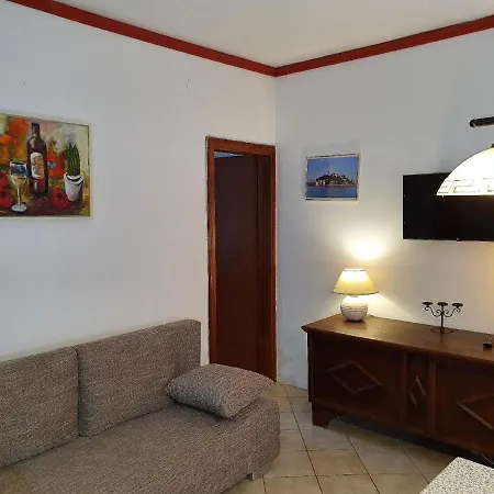 Apartamento In Mit Terrasse Und Garten Und Meerblick *